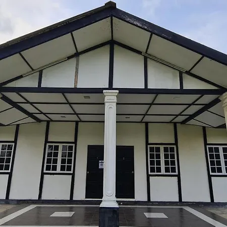 The Saddle Resort Kuantan Exterior photo